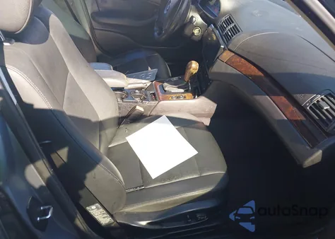 2004 BMW 325Xi z USA, uszkodzony, nr VIN WBAEU33444PR07368